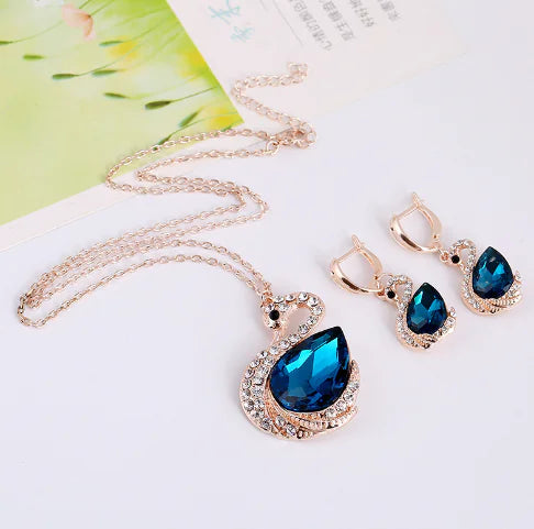 Korean Crystal Necklace and Earrings Jewelry Set