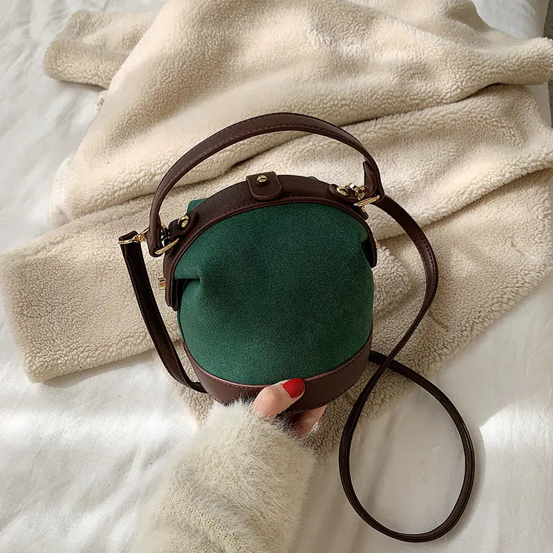 Korean Style Fashion Messenger Bag and Handbag
