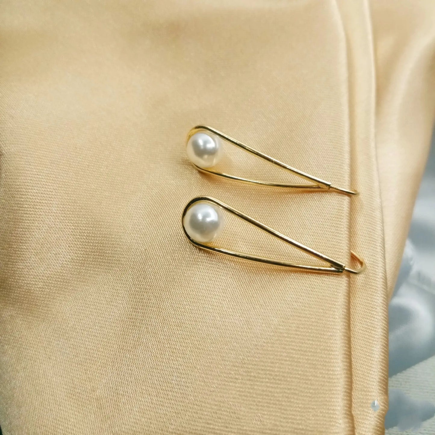 Korean Minimalist Pearl Earrings and Baroque Studs